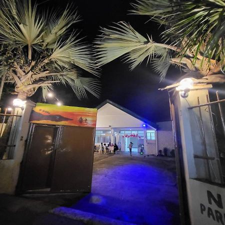 Hiraya Bed&Breakfast Roxas City Bagian luar foto