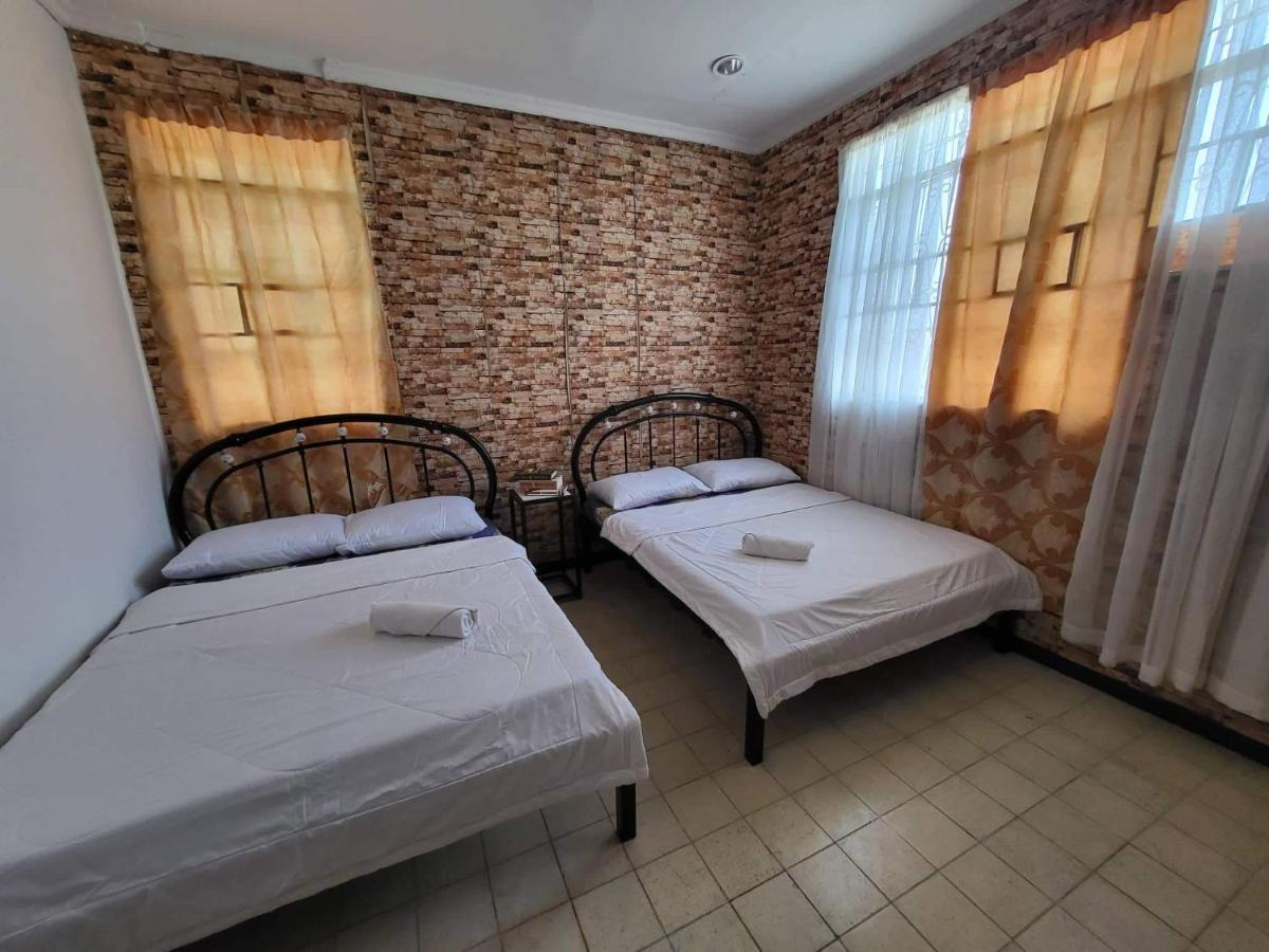 Hiraya Bed&Breakfast Roxas City Bagian luar foto